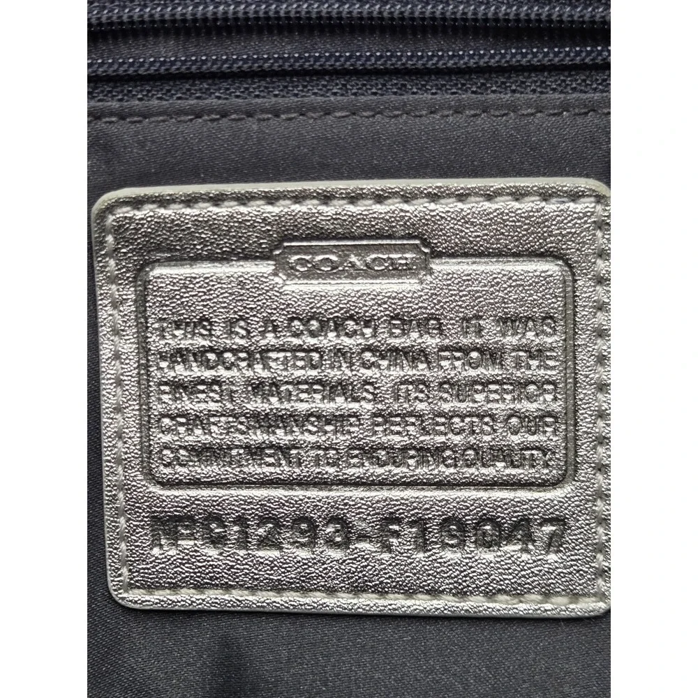 Coach Patchwork Signature Canvas Tote Bag/Purse Blue Cream Silver Buckle Straps - Picture 12 of 16